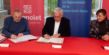 Le Maire signe le nouveau CLS