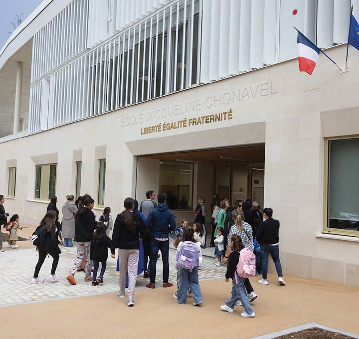 Première rentrée scolaire à l'école Chonavel