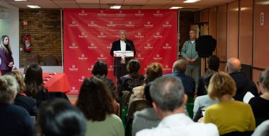 Le maire prend la parole