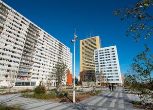 Les tours du quartier La Noue